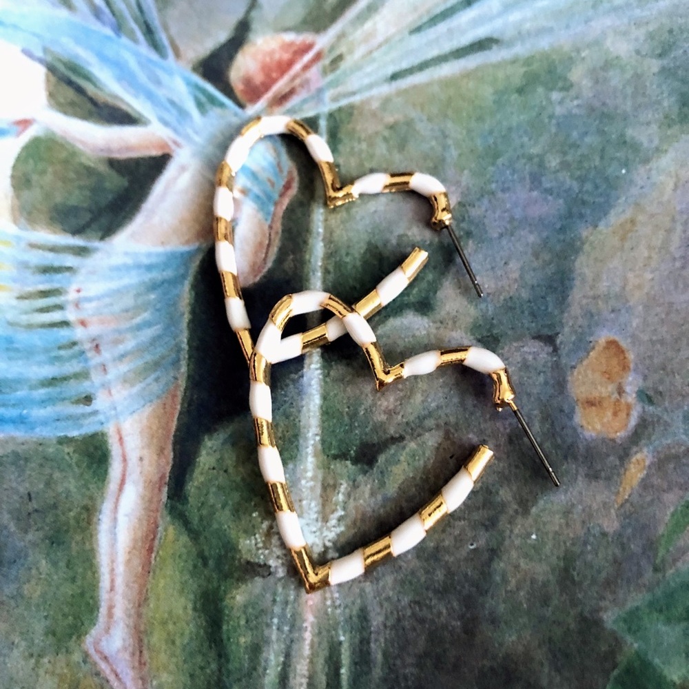 Striped Heart Hoops - Picture 3 of 3